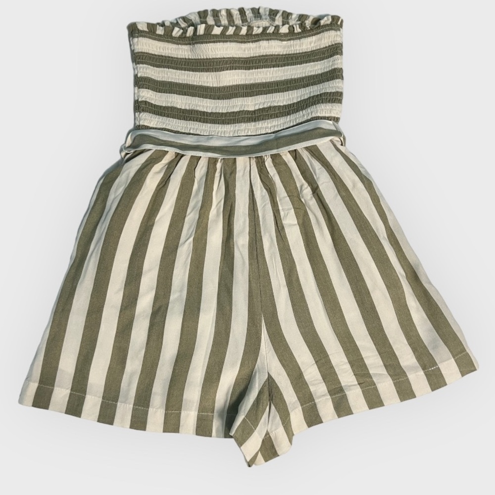 American Eagle Strapless Smocked Striped Romper with Belt and Pockets Size XS - Picture 4 of 6
